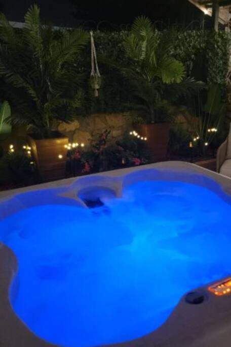 The Ritz Spa Sanctuary Hot Tub/Patio/Fam/Pet Лас Крусес Екстериор снимка